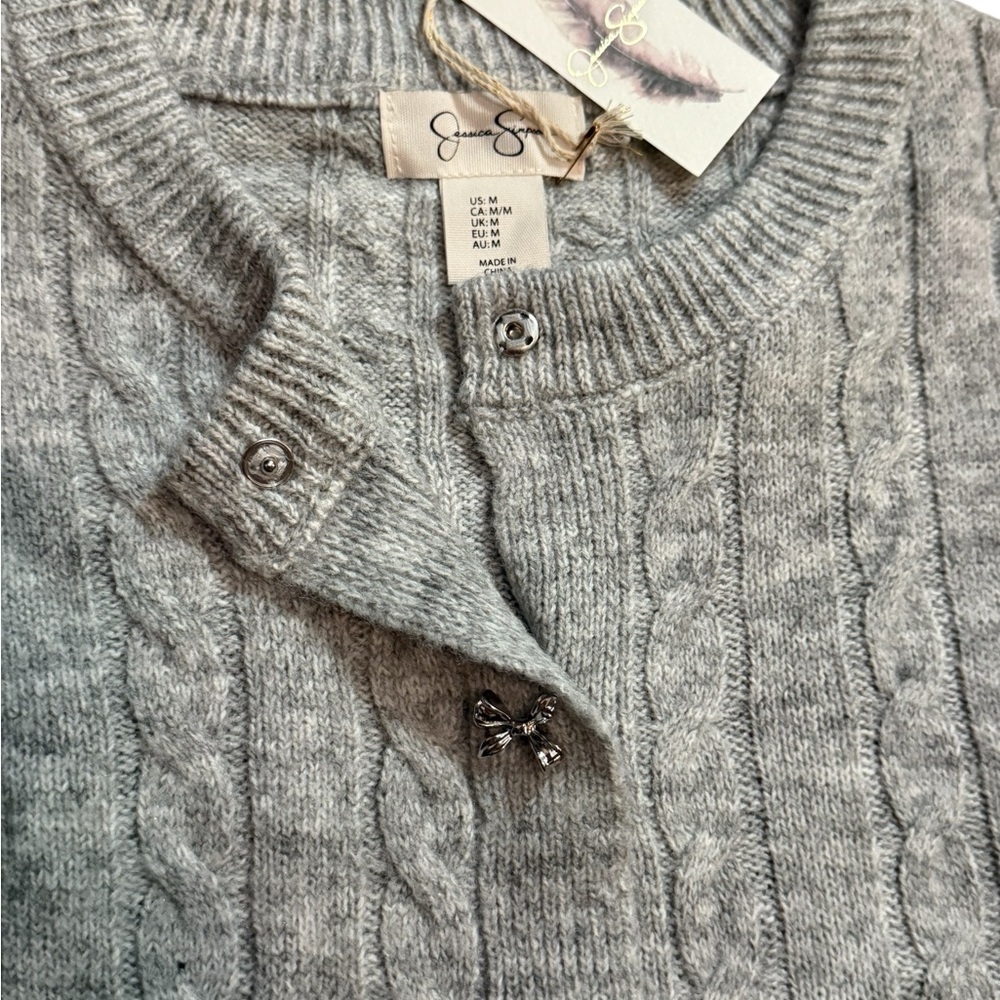NWT Cable Knit Women's Sweater - Picture 5 of 5